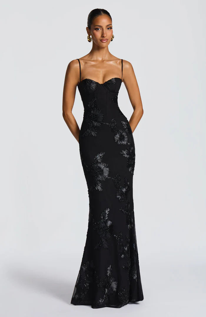 NEFERTITI MAXI DRESS - BLACK