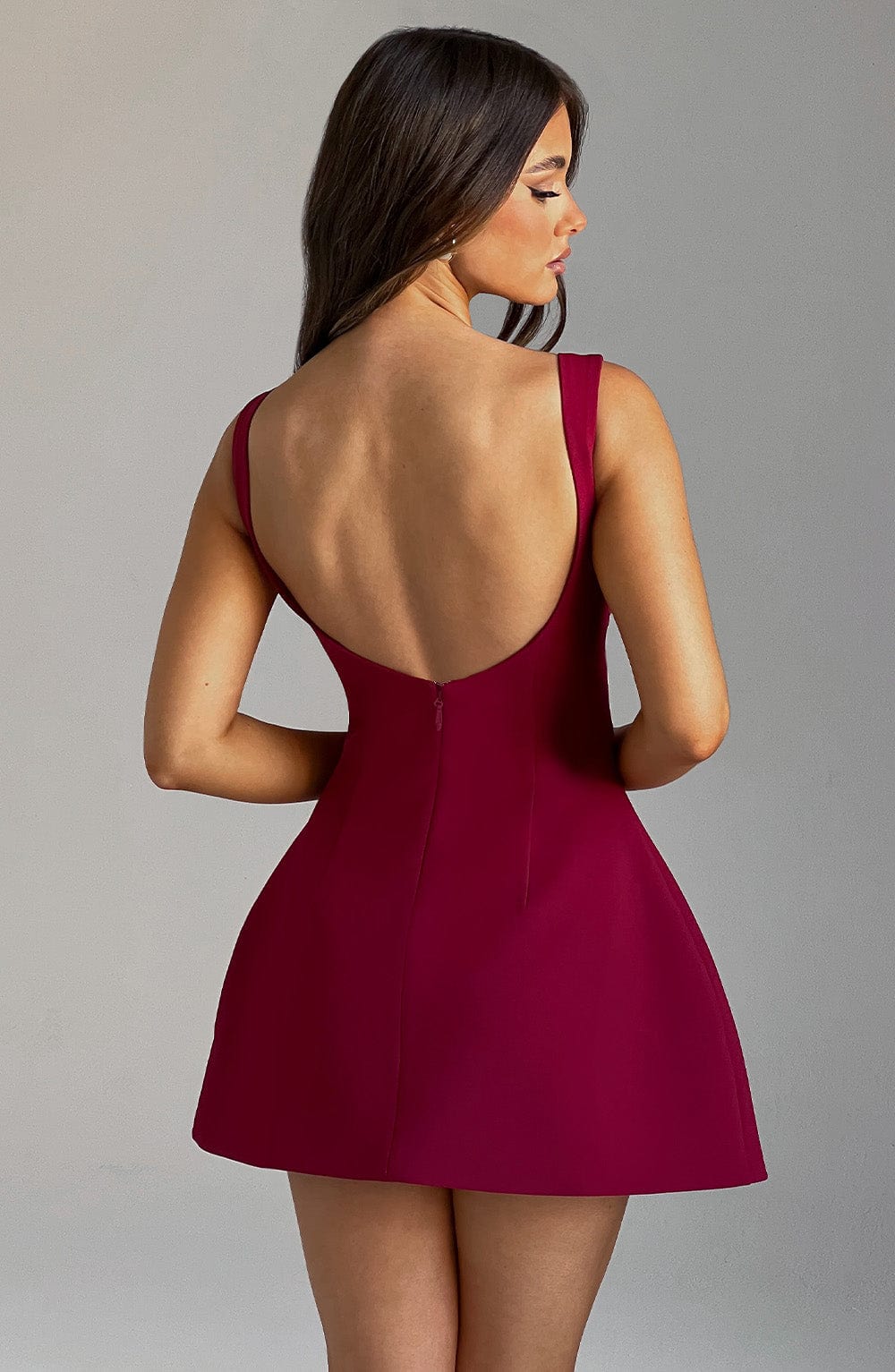 LILA BACKLESS MINI DRESS - RED