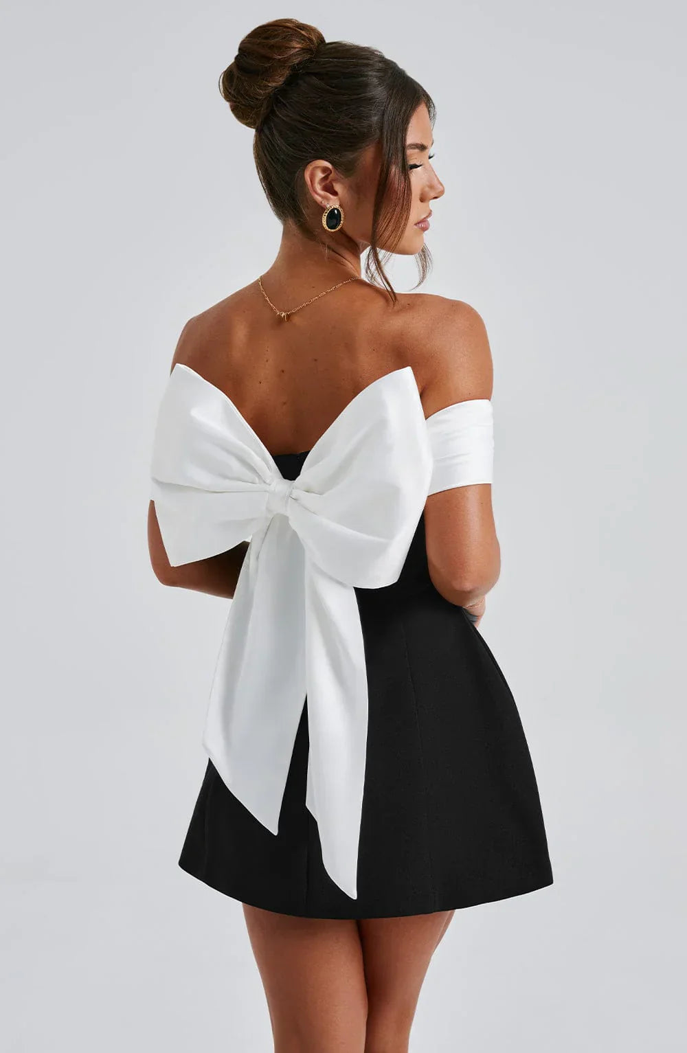 NOIR BLOOM MINI DRESS - BLACK
