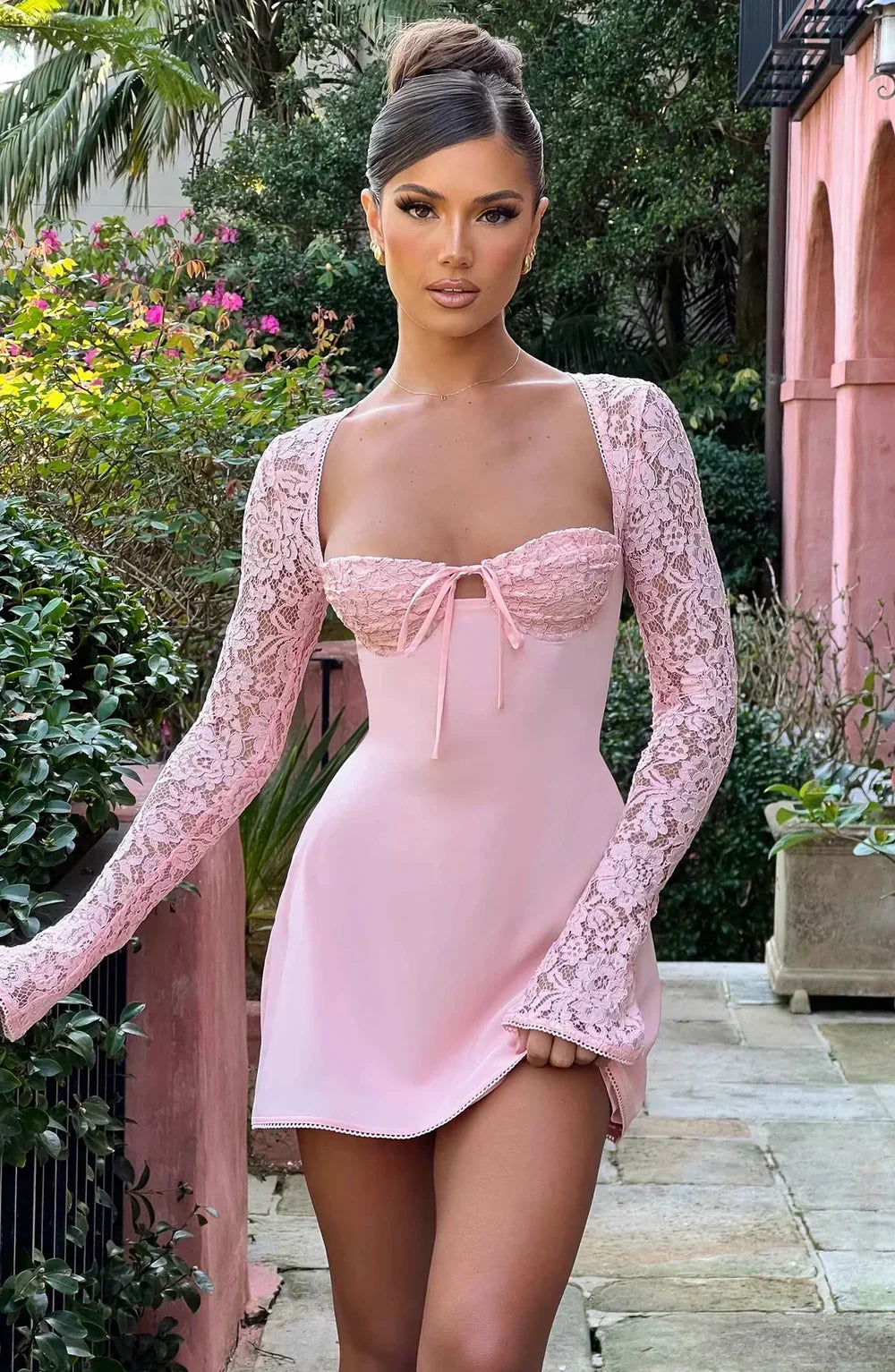 LIZA LACE MINI DRESS - PINK