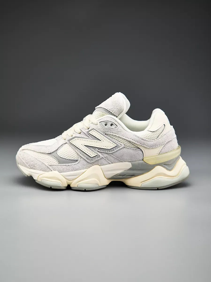 New Balance 9060 Beige